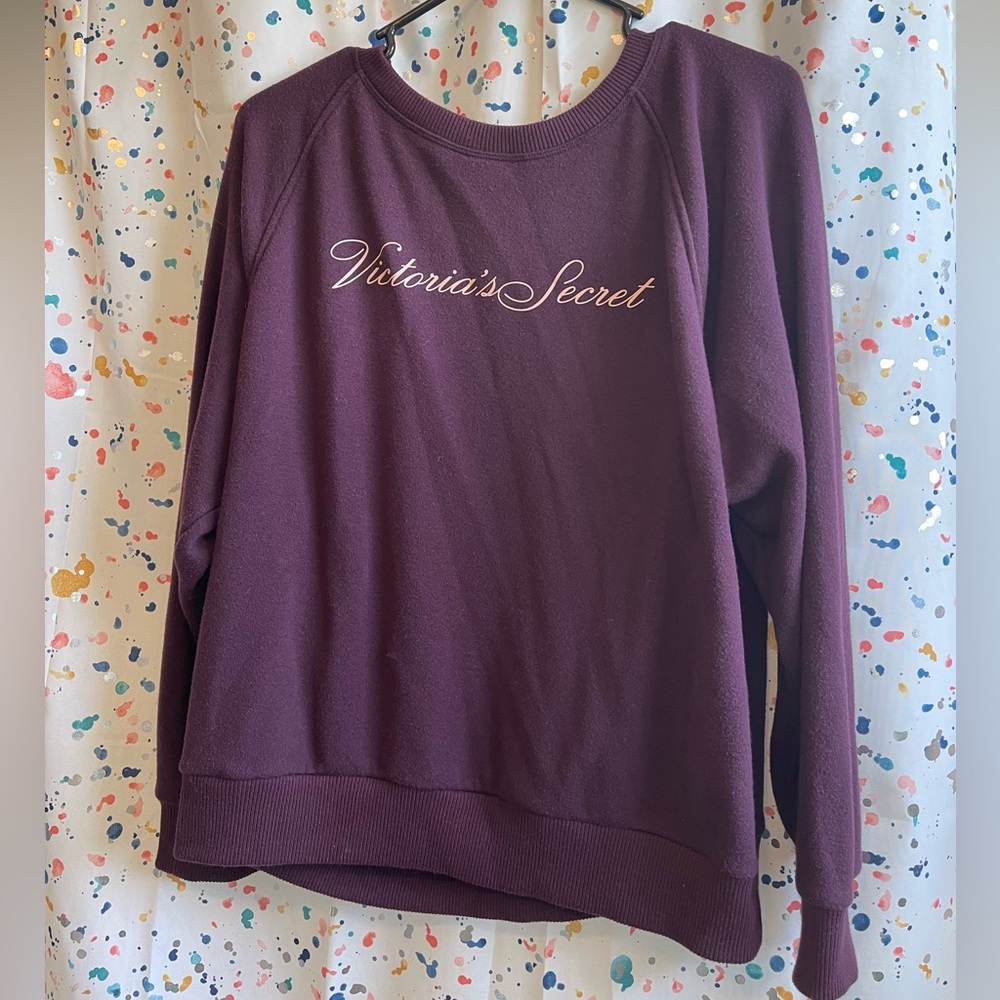NWOT Victorias Secret long sleeve crew style sweatshirt